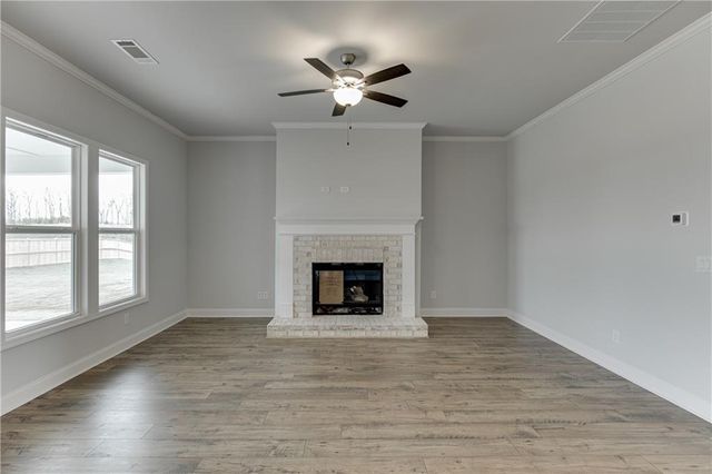 196 Oakdale Road, Jefferson, GA 30549