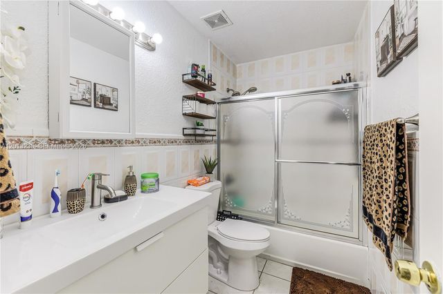 11600 SW 181st Ter, Miami, FL 33157