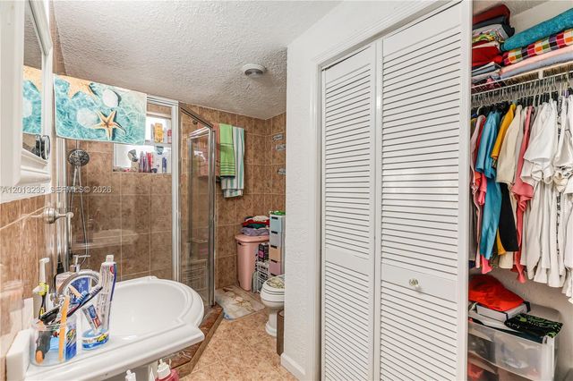 11600 SW 181st Ter, Miami, FL 33157
