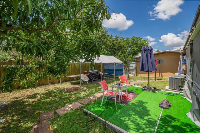 11600 SW 181st Ter, Miami, FL 33157
