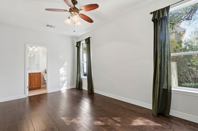 9916 Royal New Kent DR, Austin, TX 78717