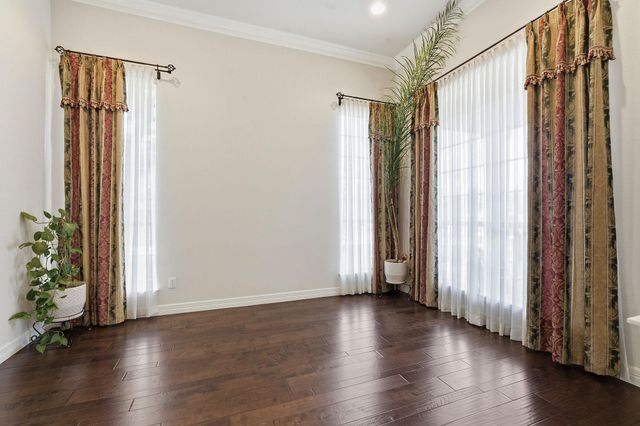 9916 Royal New Kent DR, Austin, TX 78717