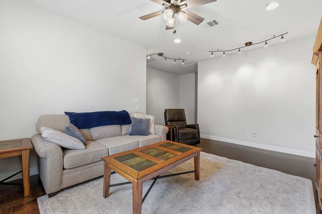 9916 Royal New Kent DR, Austin, TX 78717