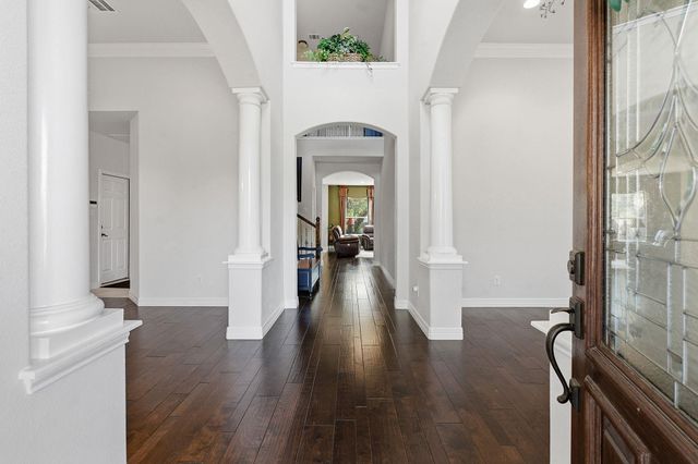 9916 Royal New Kent DR, Austin, TX 78717