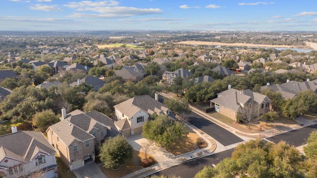 9916 Royal New Kent DR, Austin, TX 78717