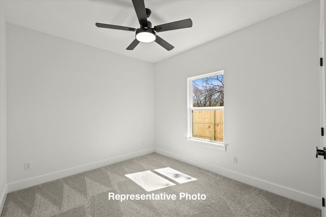 941 Robinhood Boulevard, Mesquite, TX 75149