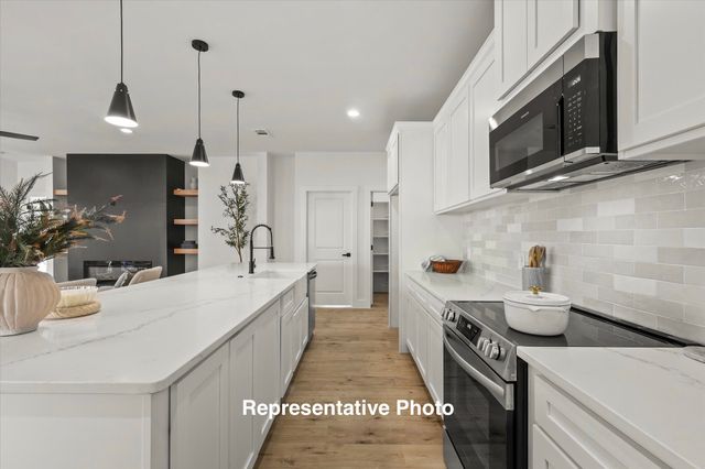 941 Robinhood Boulevard, Mesquite, TX 75149