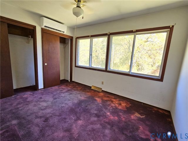 37 Bear Branch Rd, Cumberland, VA 23901