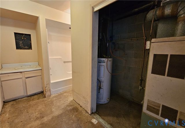 37 Bear Branch Rd, Cumberland, VA 23901