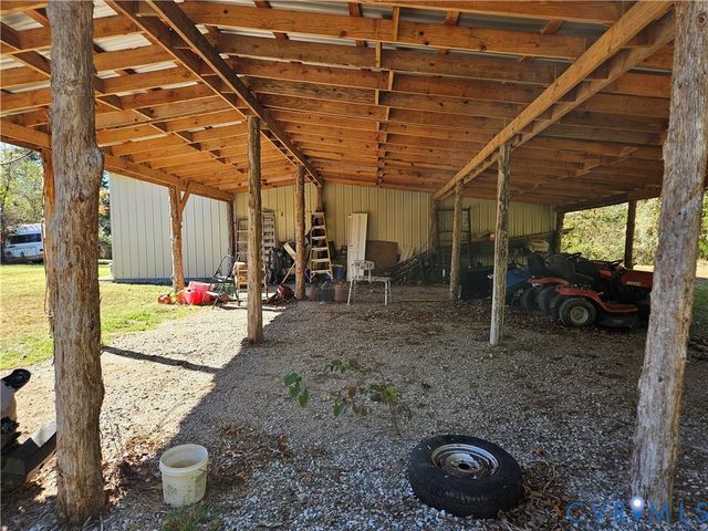 37 Bear Branch Rd, Cumberland, VA 23901