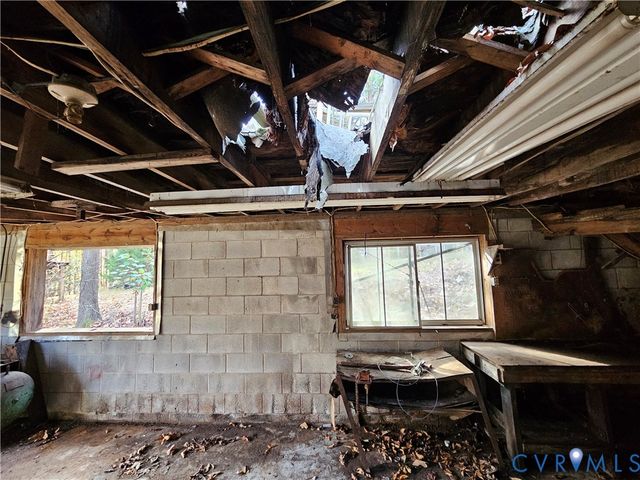 37 Bear Branch Rd, Cumberland, VA 23901