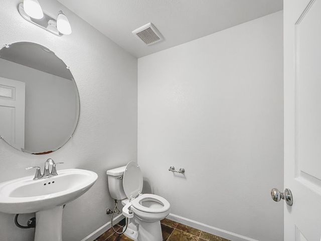 6389 W Pico Avenue, Fresno, CA 93723