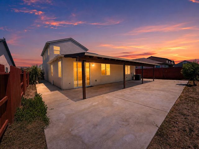6389 W Pico Avenue, Fresno, CA 93723