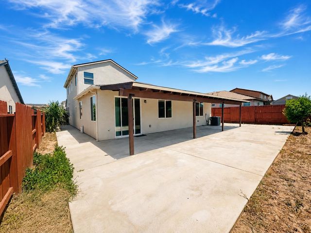 6389 W Pico Avenue, Fresno, CA 93723