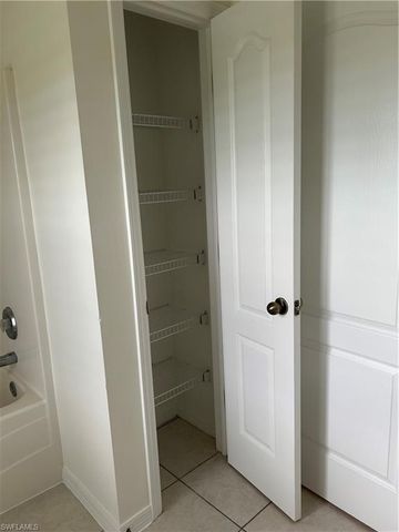 1229 NE 4th AVE # 1, Cape Coral, FL 33909