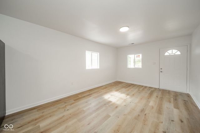 2851 S Rybolt Avenue, Indianapolis, IN 46241