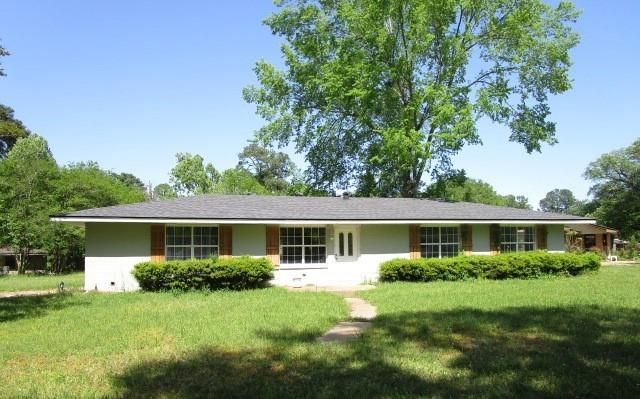 125 GAYVEN Drive, Pineville, LA 71360