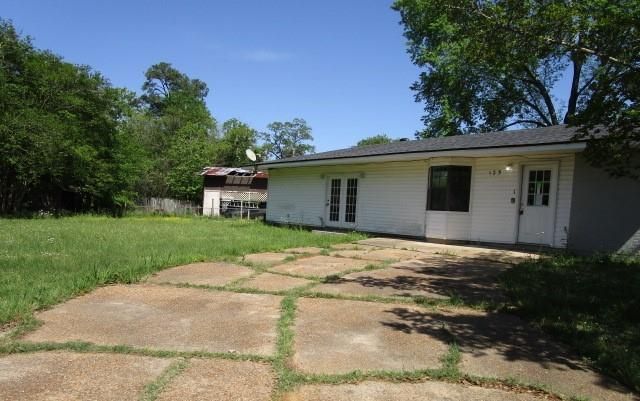 125 GAYVEN Drive, Pineville, LA 71360