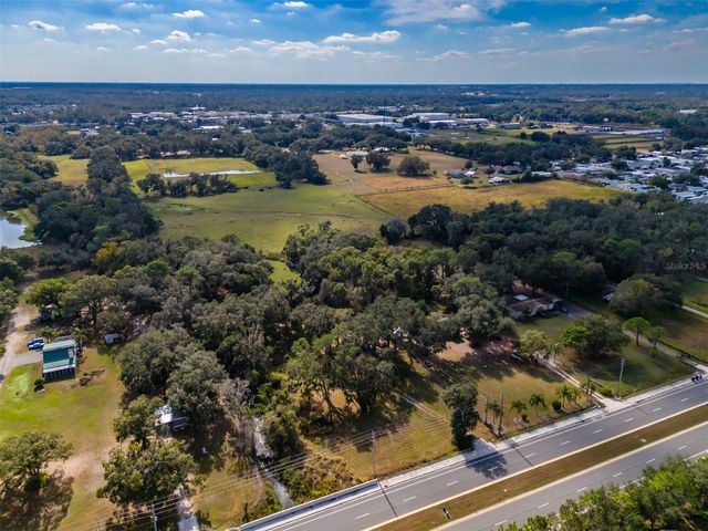 815 E SAM ALLEN ROAD, Plant City, FL 33563