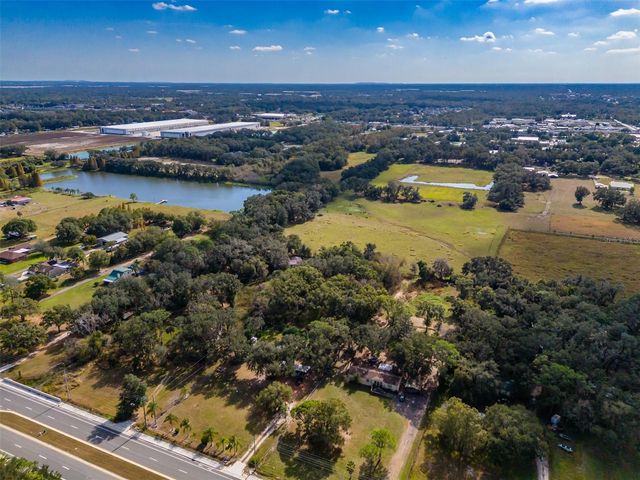 815 E SAM ALLEN ROAD, Plant City, FL 33563