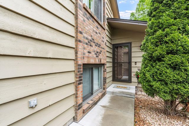 3980 Orchid Lane N, Plymouth, MN 55446