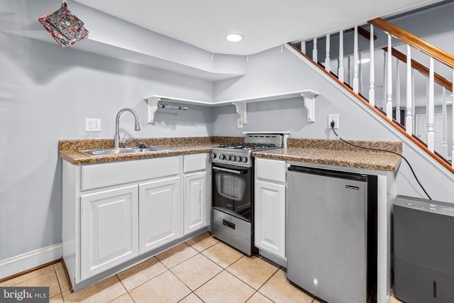 3700 CHESTNUT AVE, Baltimore, MD 21211