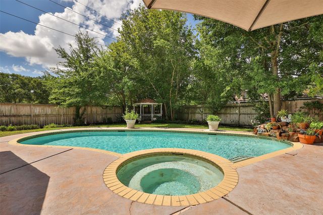 8102 Tall Firs Lane, Houston, TX 77095