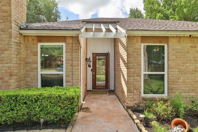 8102 Tall Firs Lane, Houston, TX 77095