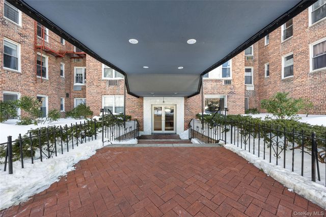 6200 Riverdale Avenue 7J, Bronx, NY 10471