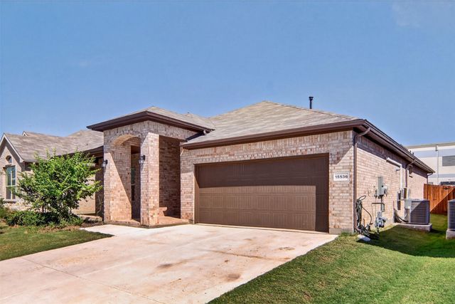 15536 Halstead Lane, Fort Worth, TX 76052