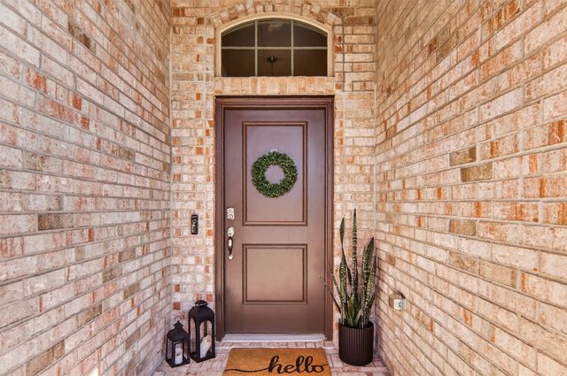 15536 Halstead Lane, Fort Worth, TX 76052
