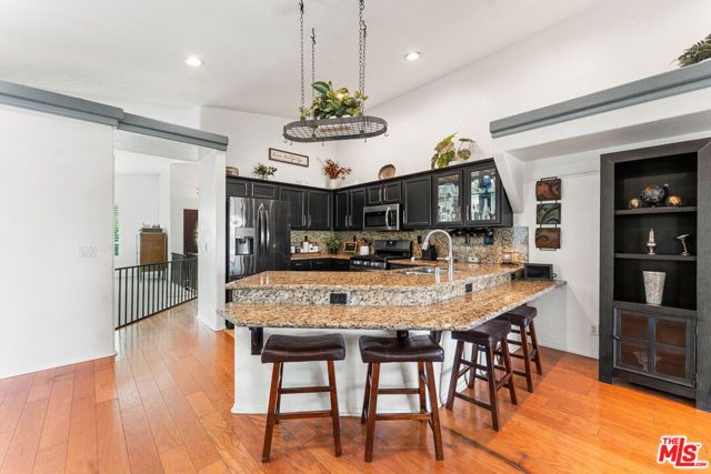 4619 Cinnabar Avenue, Palmdale, CA 93551