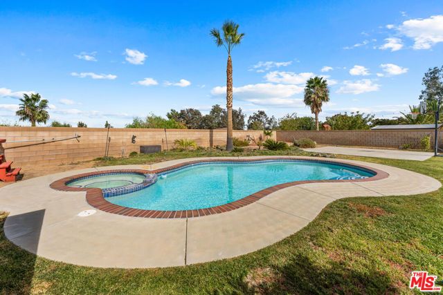 4619 Cinnabar Avenue, Palmdale, CA 93551