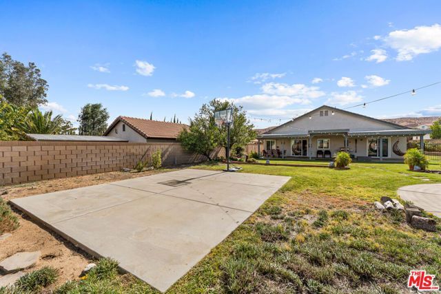 4619 Cinnabar Avenue, Palmdale, CA 93551