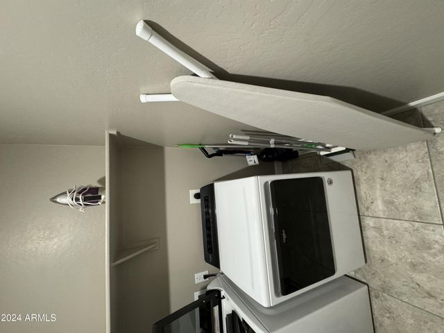 18735 N RAVELLO Road, Maricopa, AZ 85138