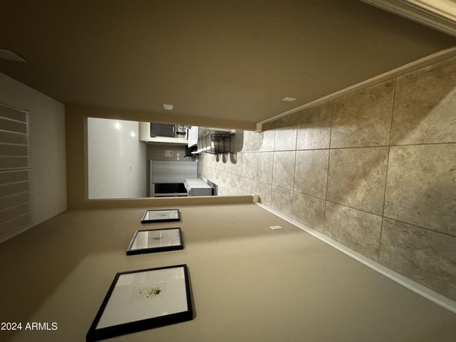 18735 N RAVELLO Road, Maricopa, AZ 85138