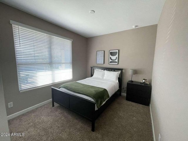 18735 N RAVELLO Road, Maricopa, AZ 85138