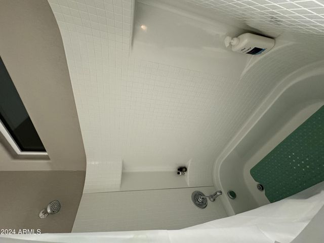 18735 N RAVELLO Road, Maricopa, AZ 85138