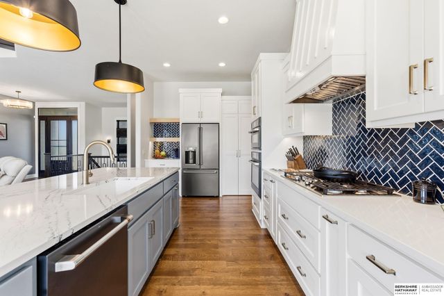 10514 S 103rd Street, Papillion, NE 68046