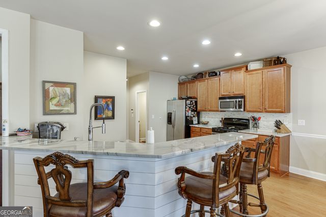 810 Liberty Bell Run, Hoschton, GA 30548