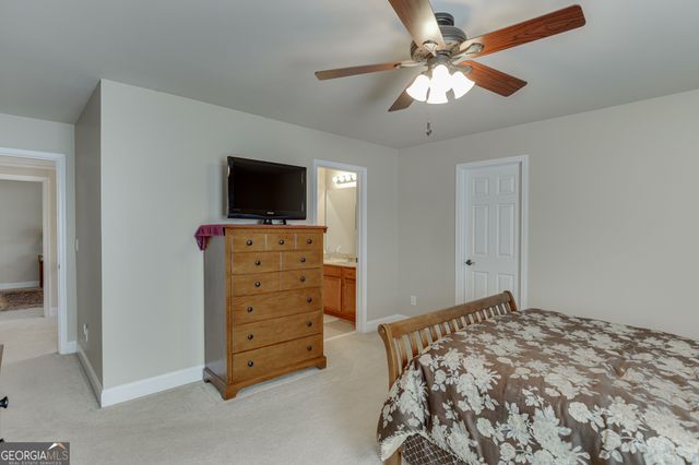 810 Liberty Bell Run, Hoschton, GA 30548