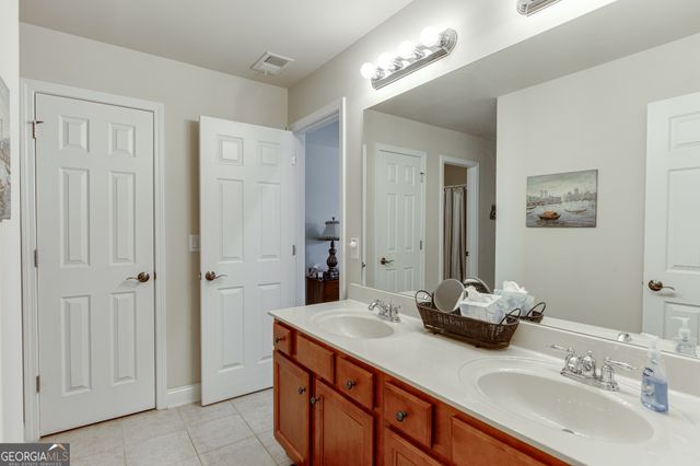 810 Liberty Bell Run, Hoschton, GA 30548