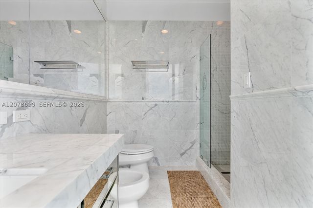 17475 Collins Ave 2203, Sunny Isles Beach, FL 33160
