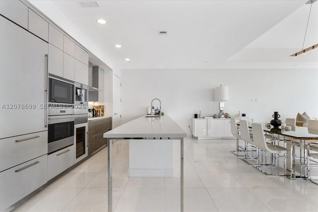 17475 Collins Ave 2203, Sunny Isles Beach, FL 33160
