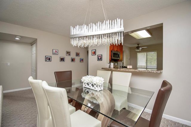 7286 Huntington Lane 408, Delray Beach, FL 33446