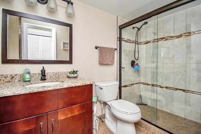 7286 Huntington Lane 408, Delray Beach, FL 33446