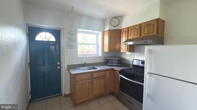 2211-00 MCCLELLAN ST, Philadelphia, PA 19145