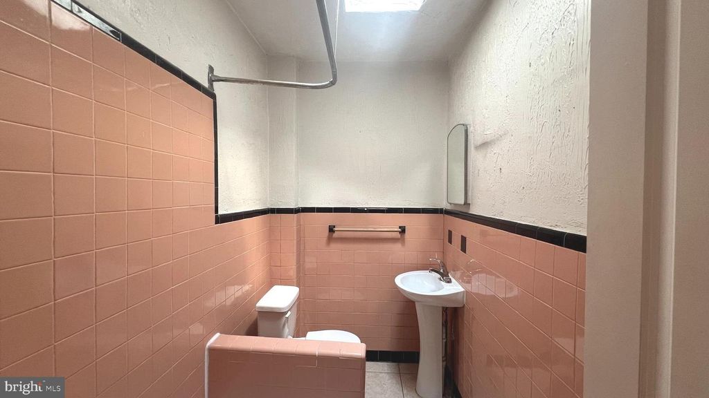 2211-00 MCCLELLAN ST, PHILADELPHIA, PA 19145 — photo 5