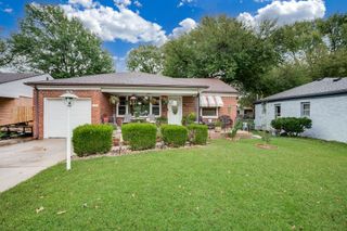 1038 S Fabrique Dr, Wichita, KS 67218