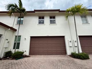 4668 Monarch Way 4668, Coconut Creek, FL 33073